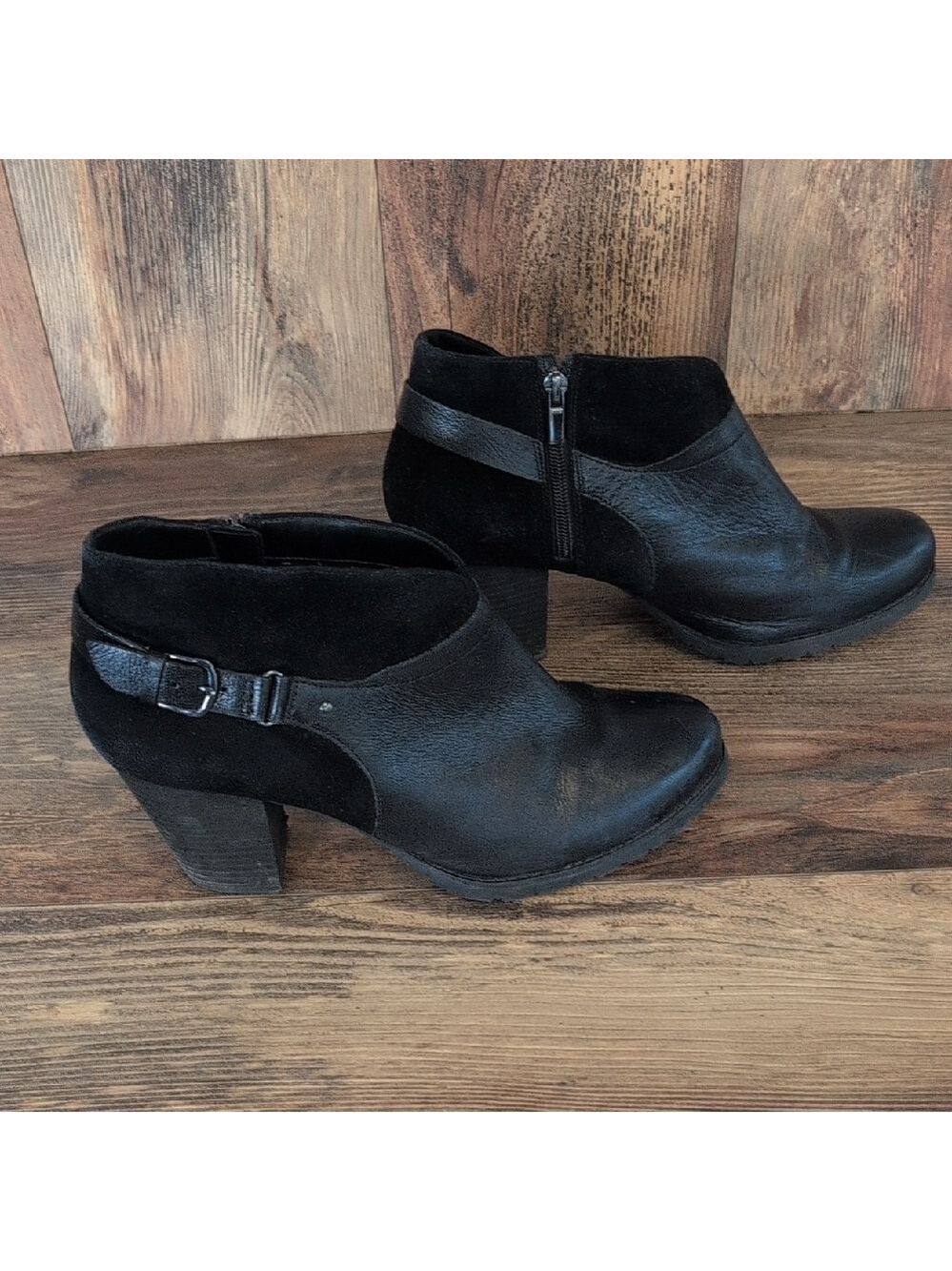 Clarks Black Leather/Suede Artisan Ankle Boots with Buckle Detail 11M C179